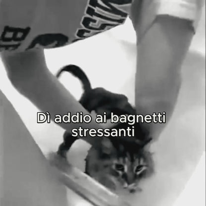 PeloSense™ - L’unica spazzola con vapore: accendi un nuovo livello di toelettatura